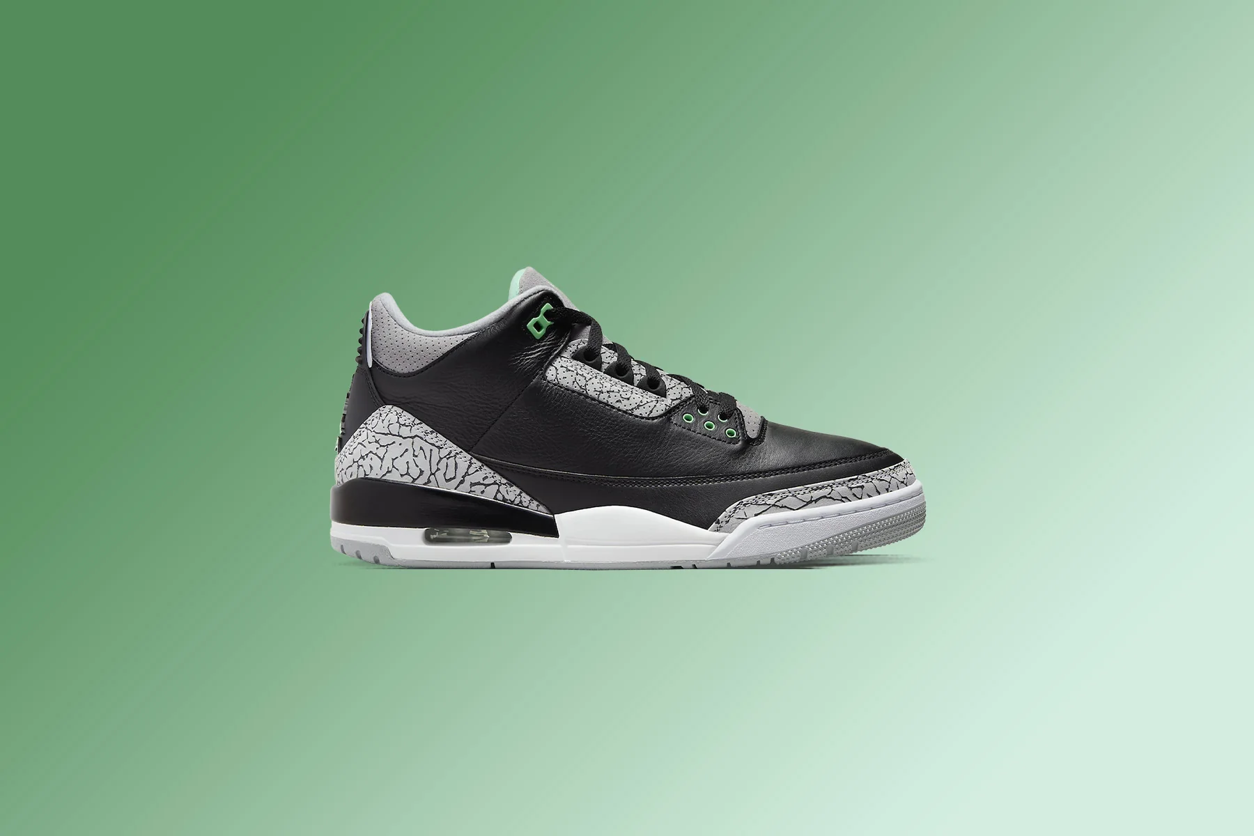 Air Jordan 3 Retro 'Green Glow' - Black/Green Glow/Wolf Grey - Image 5