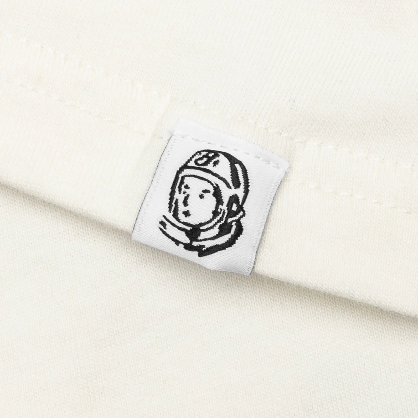 BB Mantra S/S Knit - Whisper White - Image 4