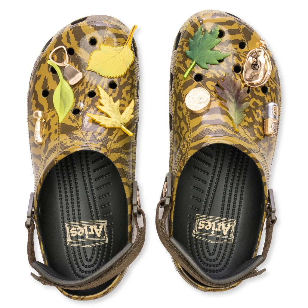 Crocs x Aries Arise Classic Clog - Dark Algae - Image 4