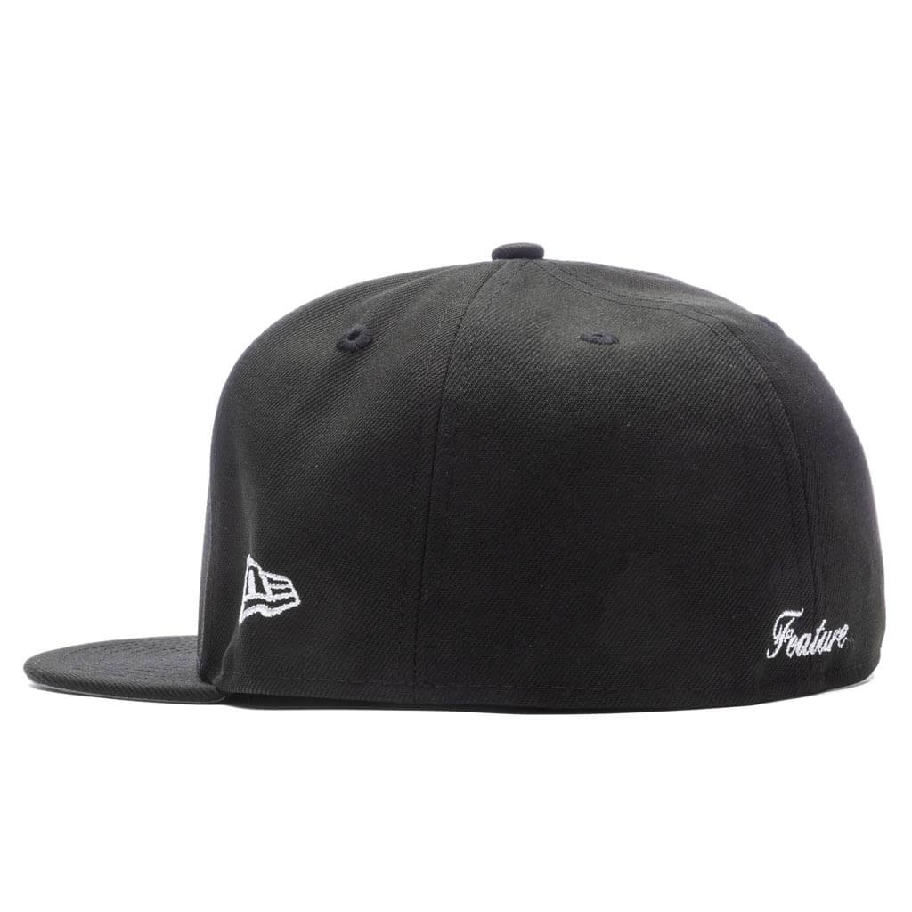 Feature x New Era Old English Las Vegas Fitted - Black/Snow Grey - Image 5