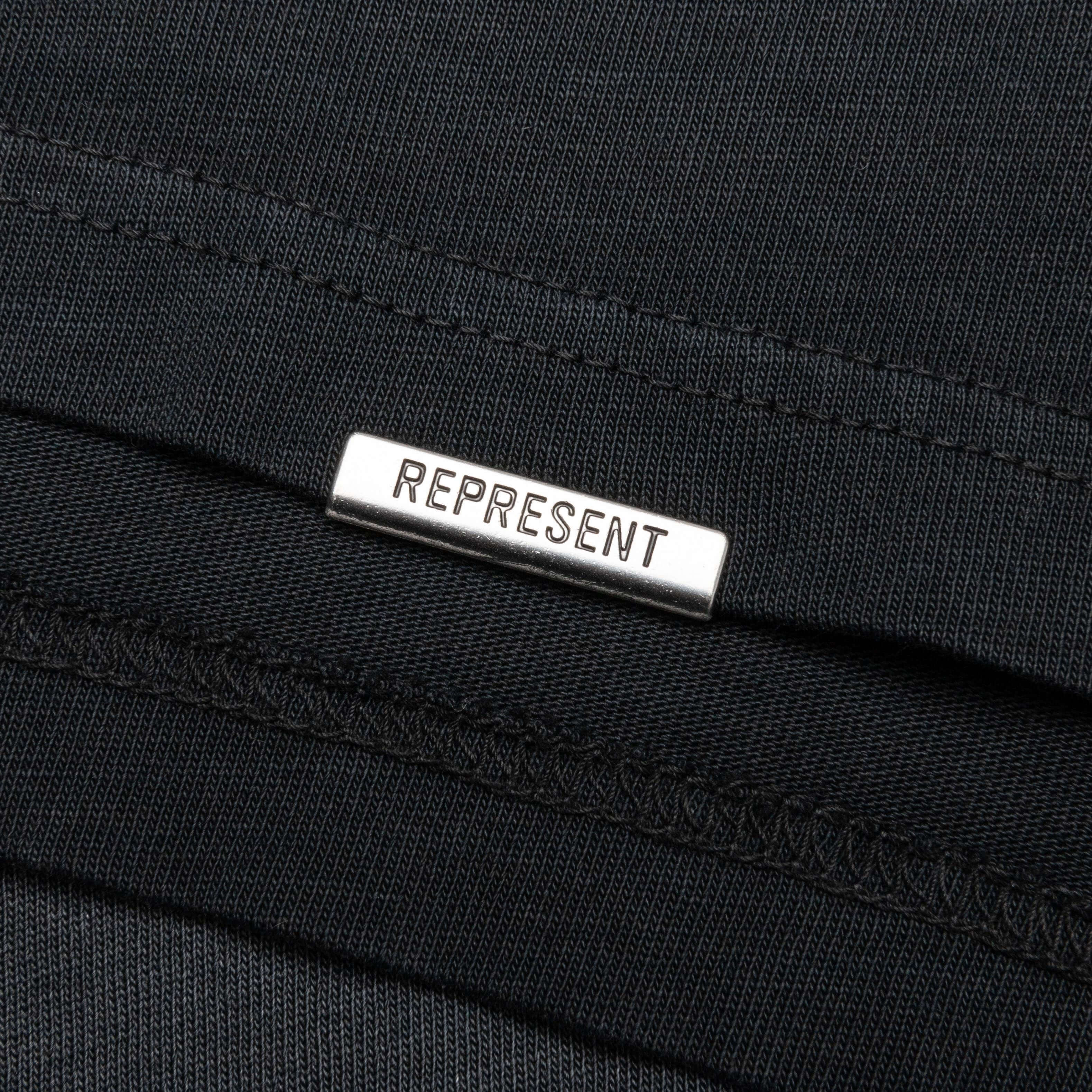 Feature x Represent Champion Rings T-Shirt - Stained Black - Image 6