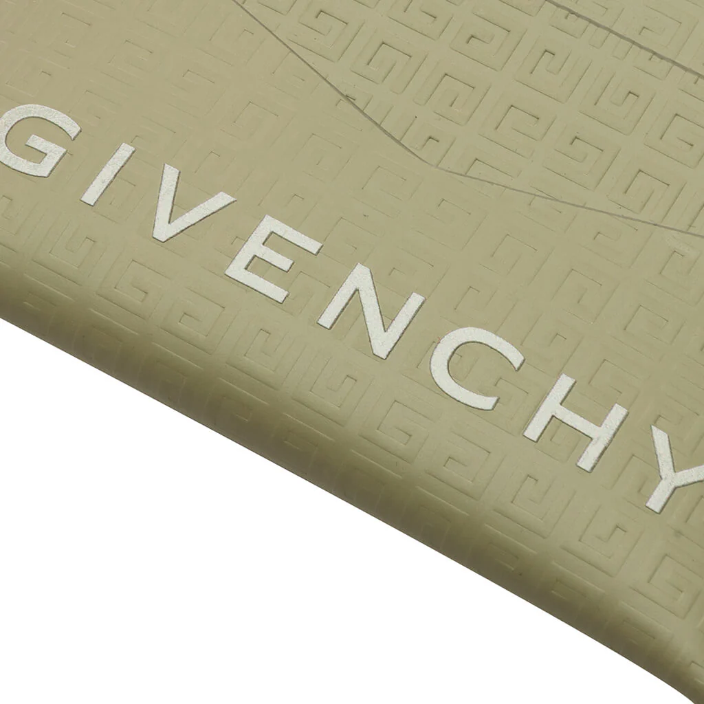 Card Holder in Classic 4G Leather - Khaki - Image 4