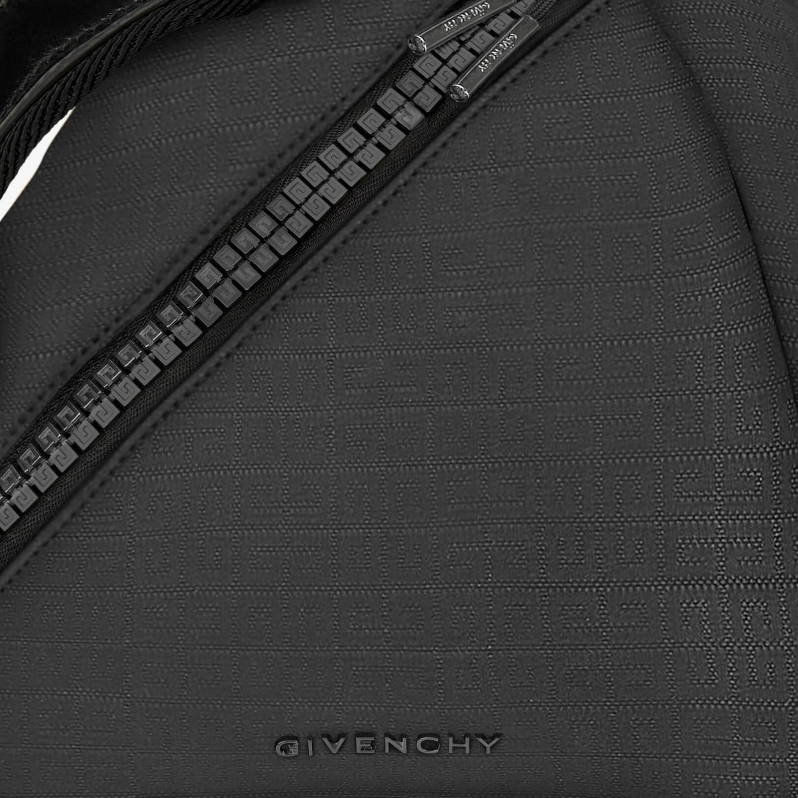 G-Zip Triangle Bag Small - Black - Image 4