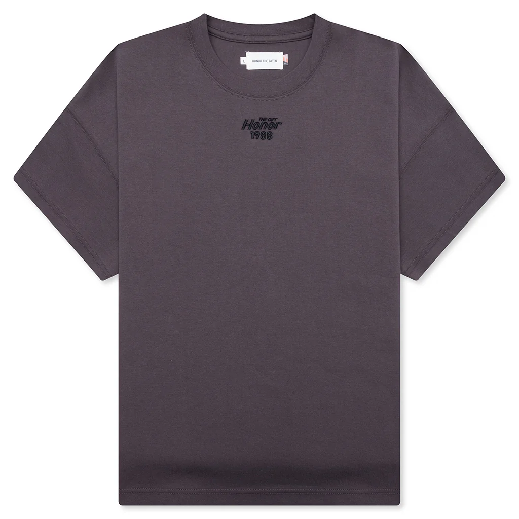 Pendant Box T-Shirt - Charcoal