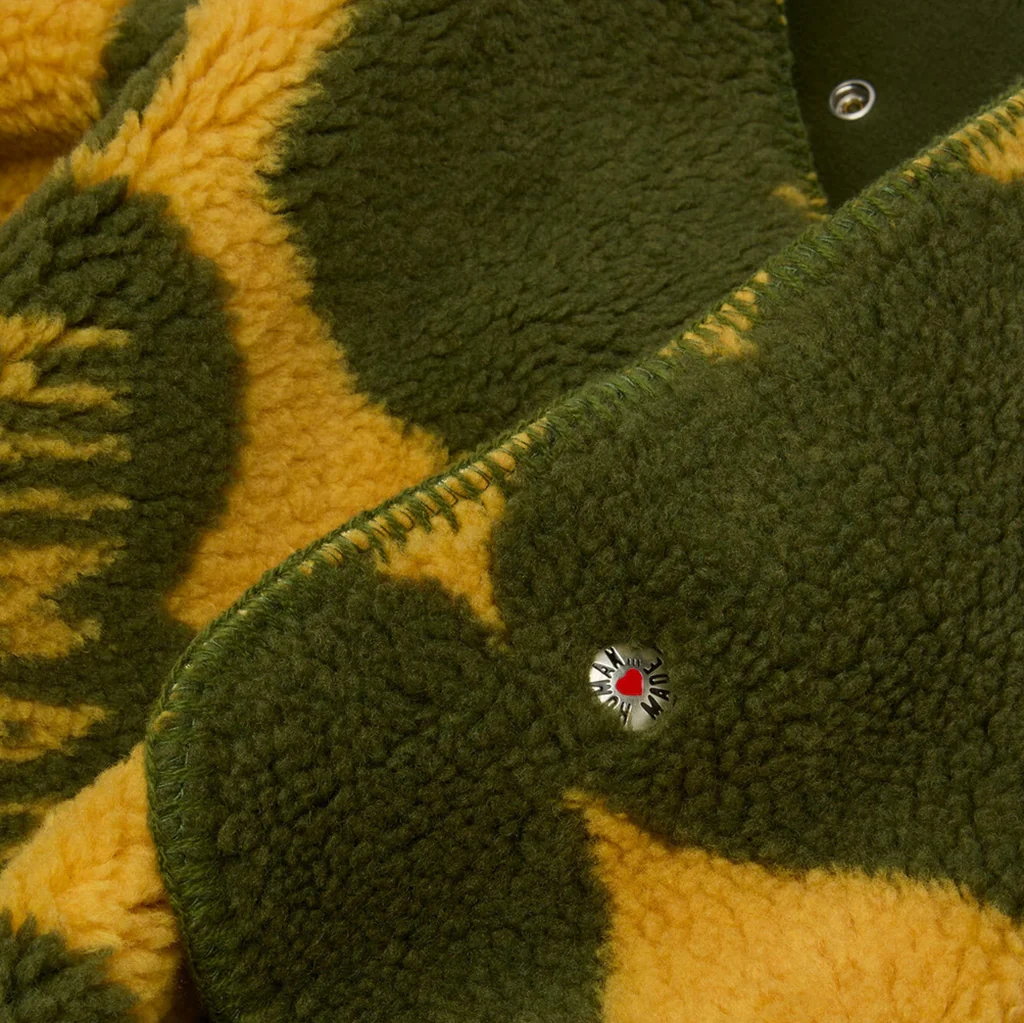 Heart Fleece Blanket - Olive Drab - Image 3