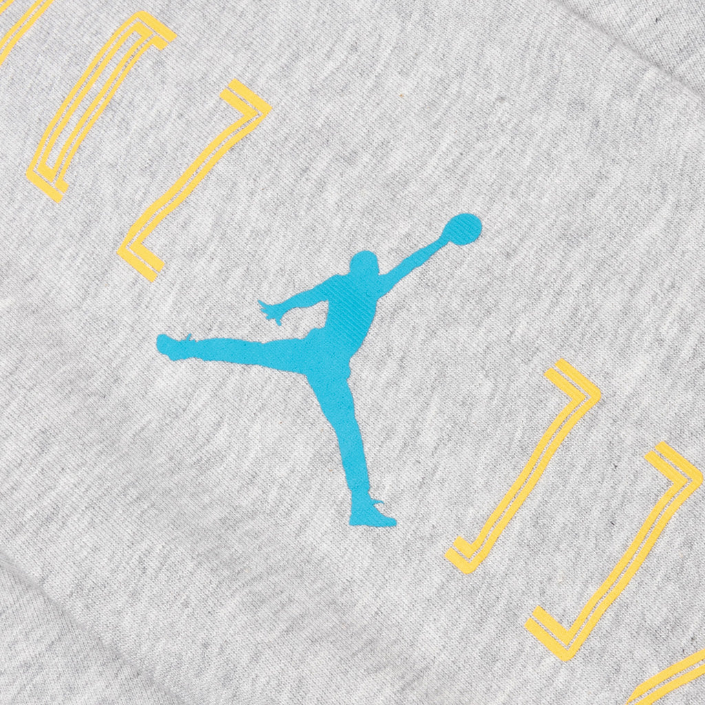 Brooklyn AJ11 Graphic L/S Tee - Grey Heather - Image 4