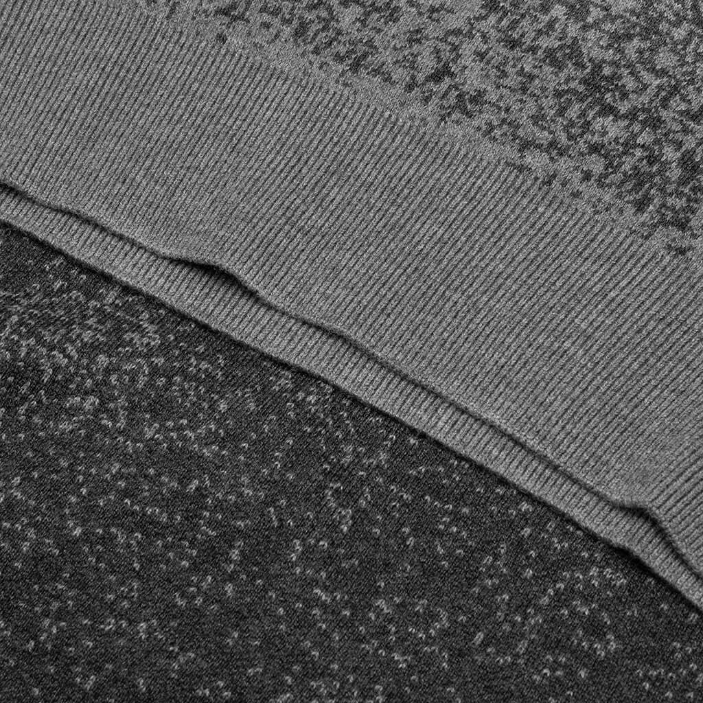 Knitted Gradient Vest - Black/Grey - Image 4