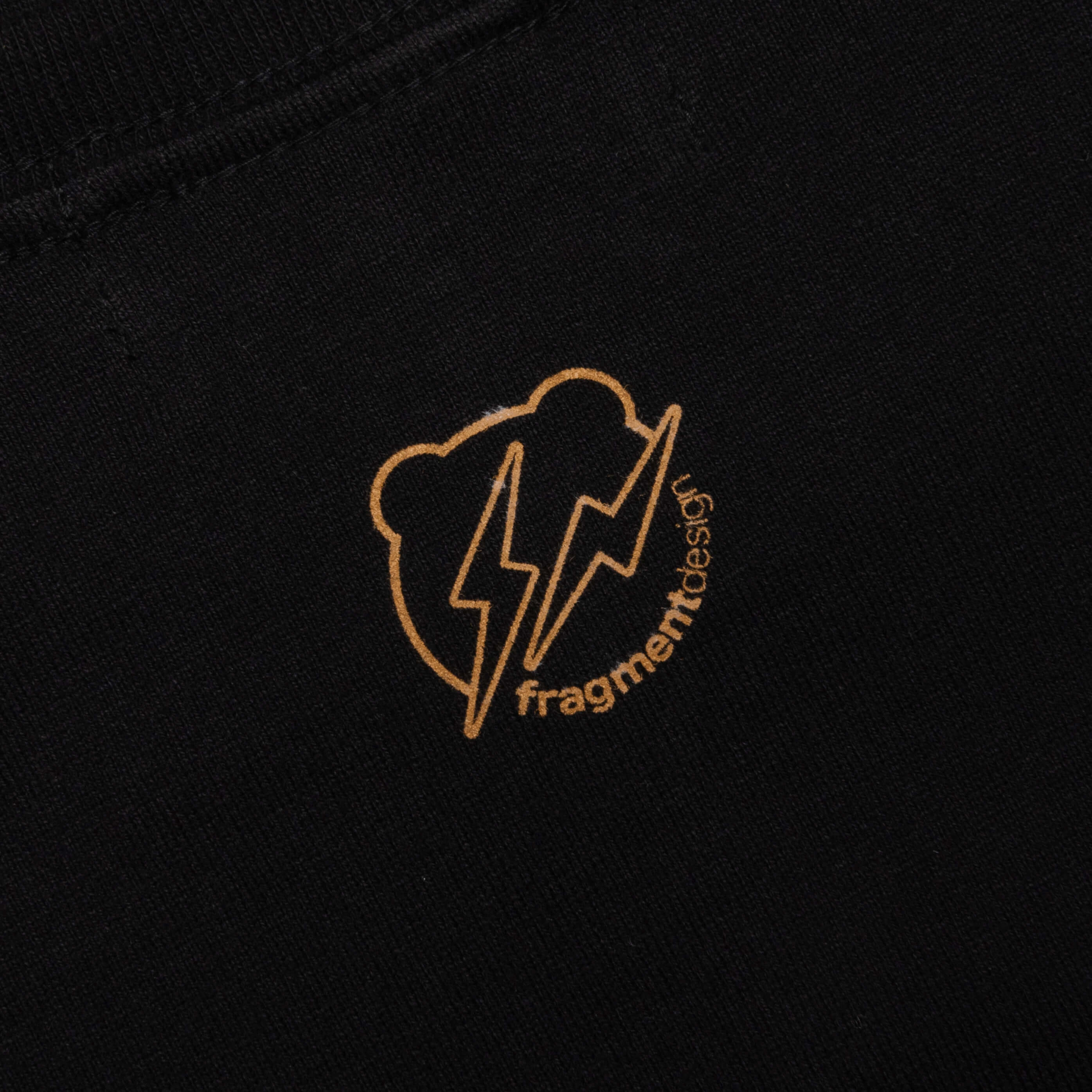 Medicom Toy x fragment design Fur Logo BE@RTEE - Black - Image 4