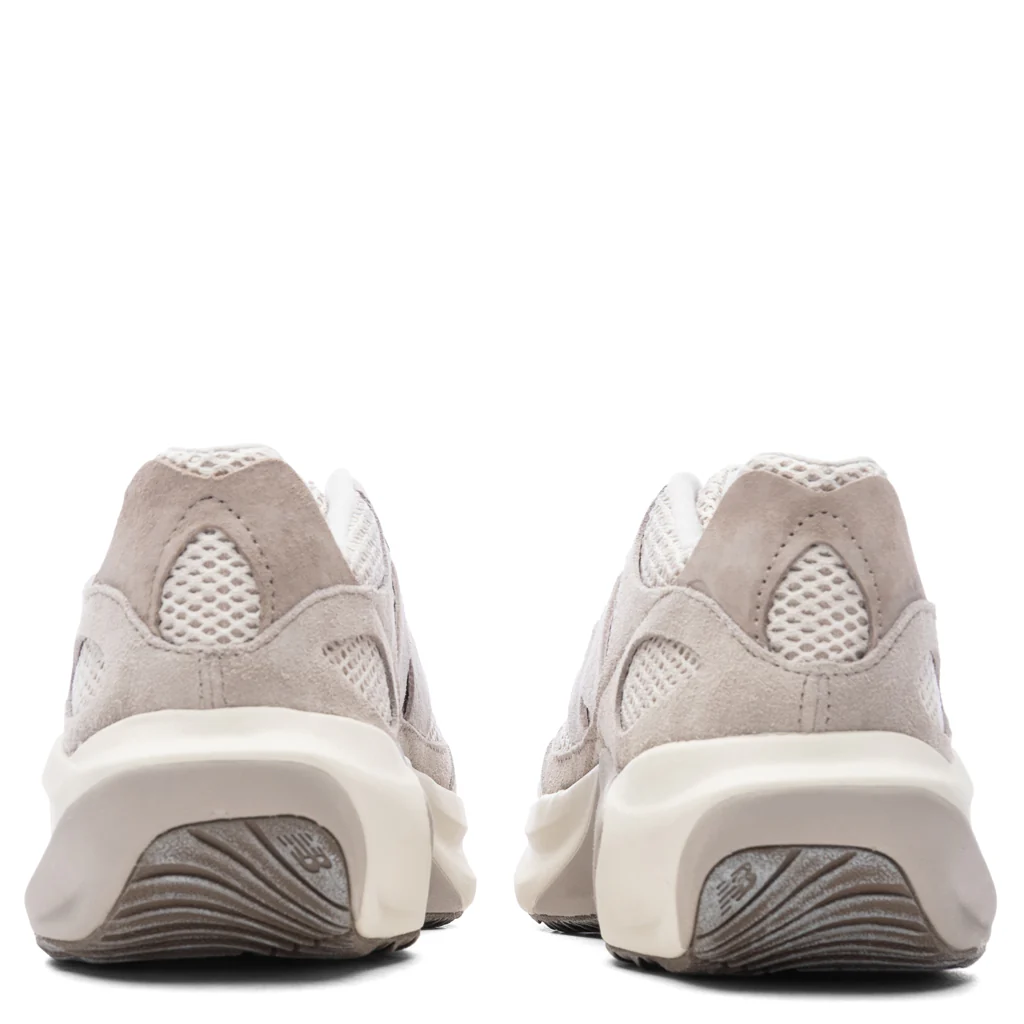WRPD Runner 'Grey Day' - Moonrock/Mushroom/Sea Salt - Image 4