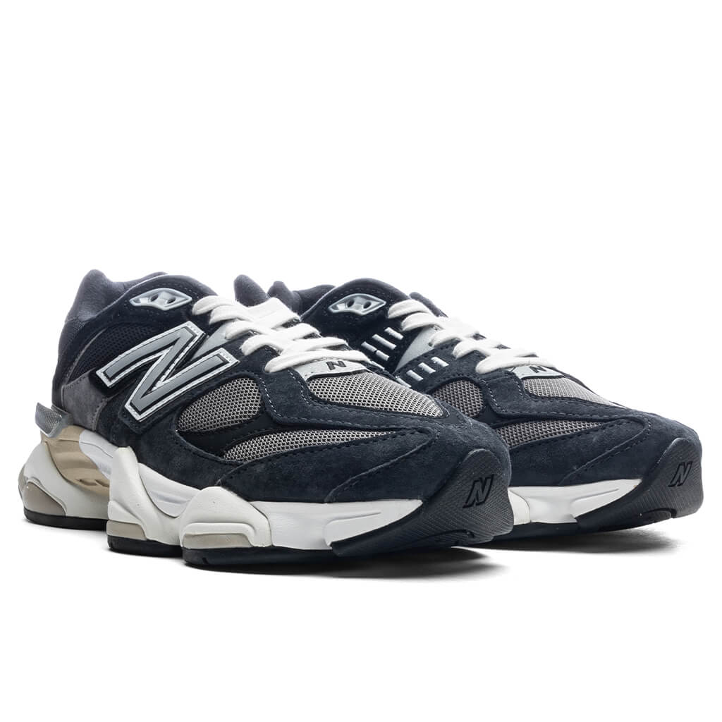 9060 - Black/ Phantom/Magnet/Silver Metallic - Image 2