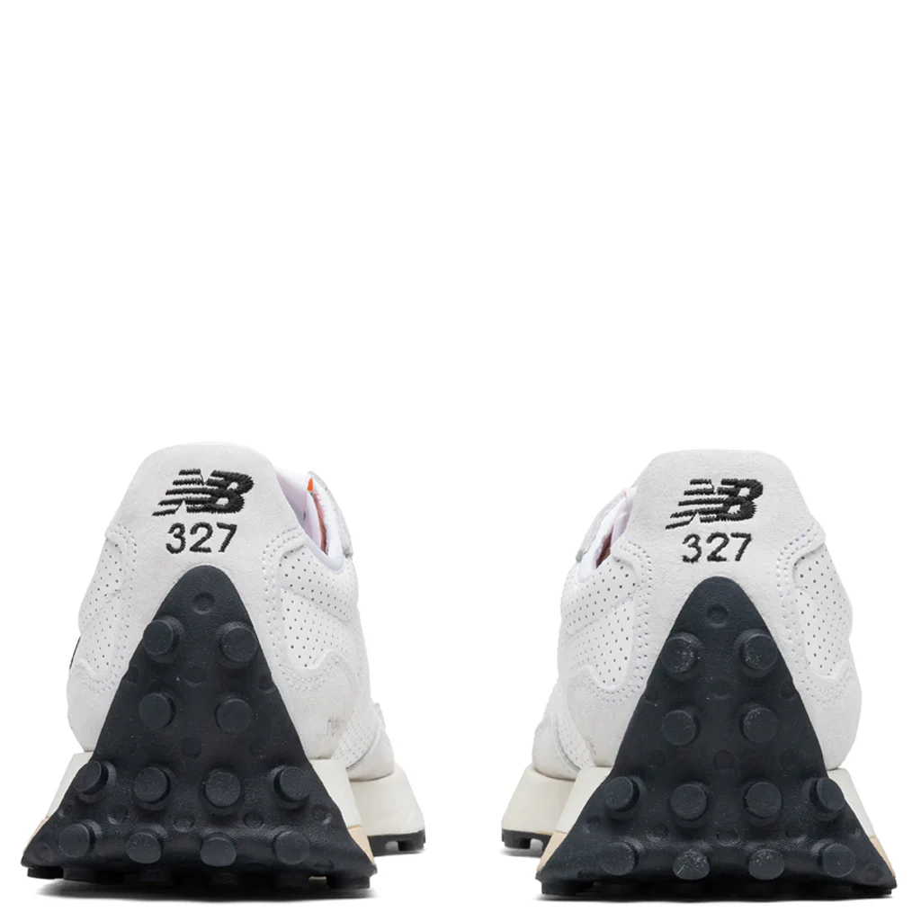 New Balance x Casablanca 327 - Grey/Black - Image 4