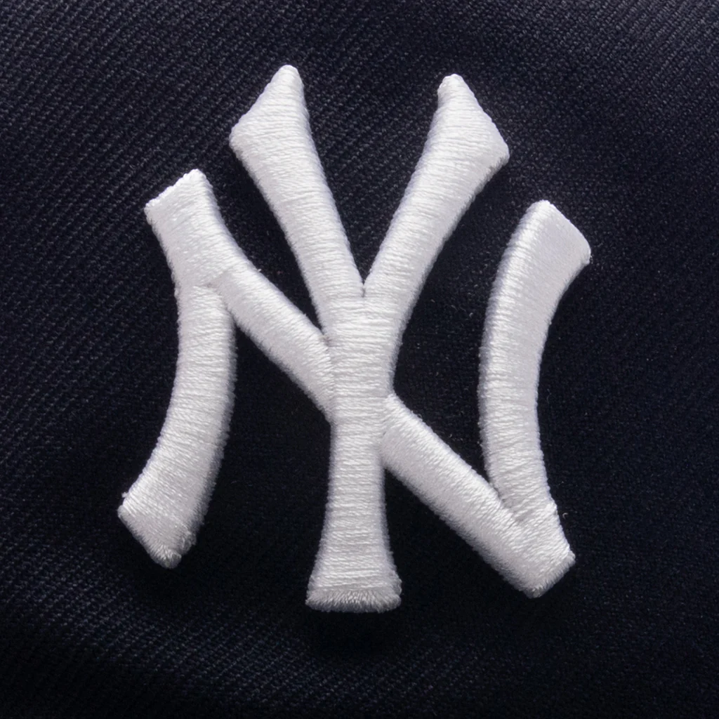 5950 Retro Crown Wool A Frame Cap - New York Yankees - Image 2