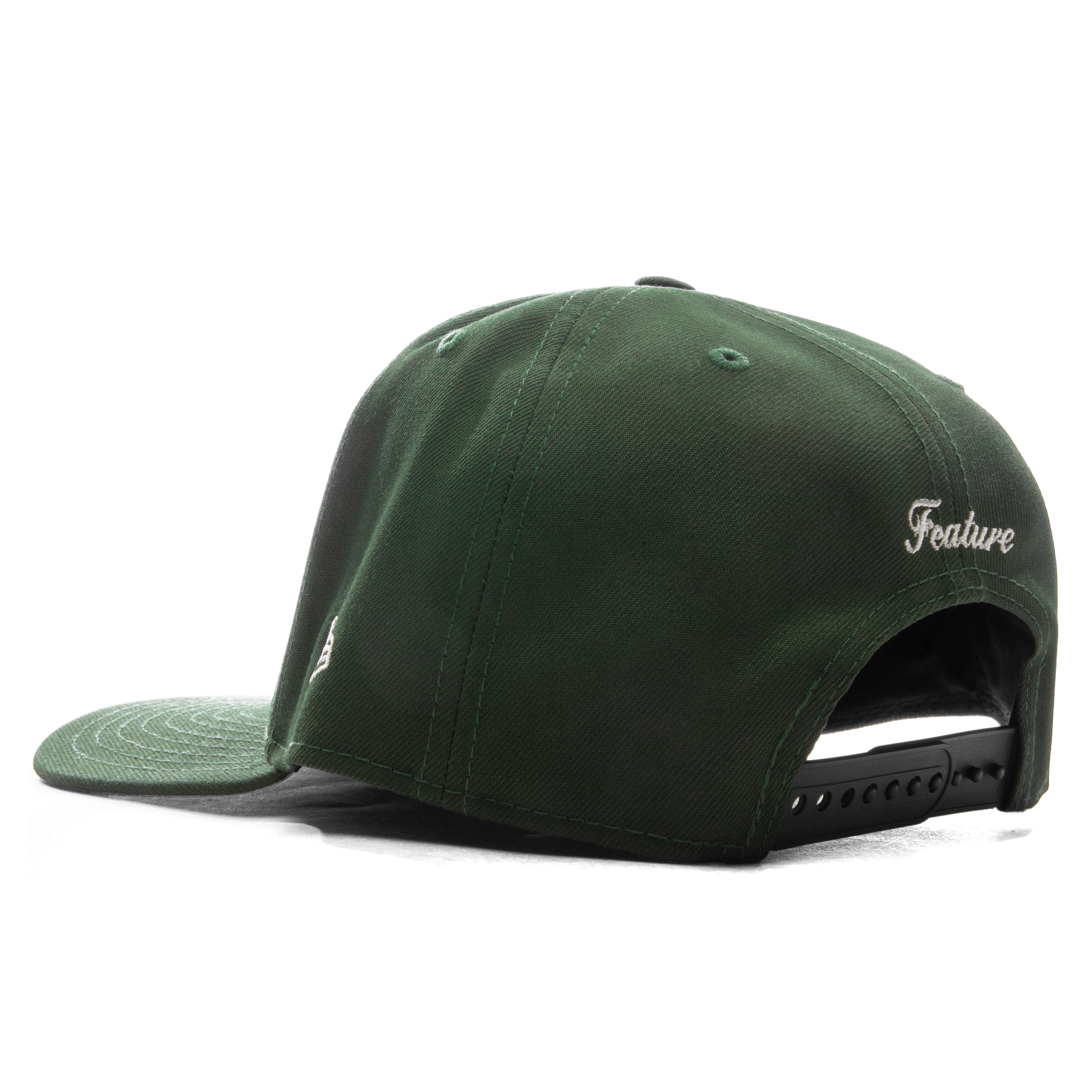 FEATURE x New Era 9FIFTY Curved A-Frame Old English F Snapback - Rifle Green - Image 4