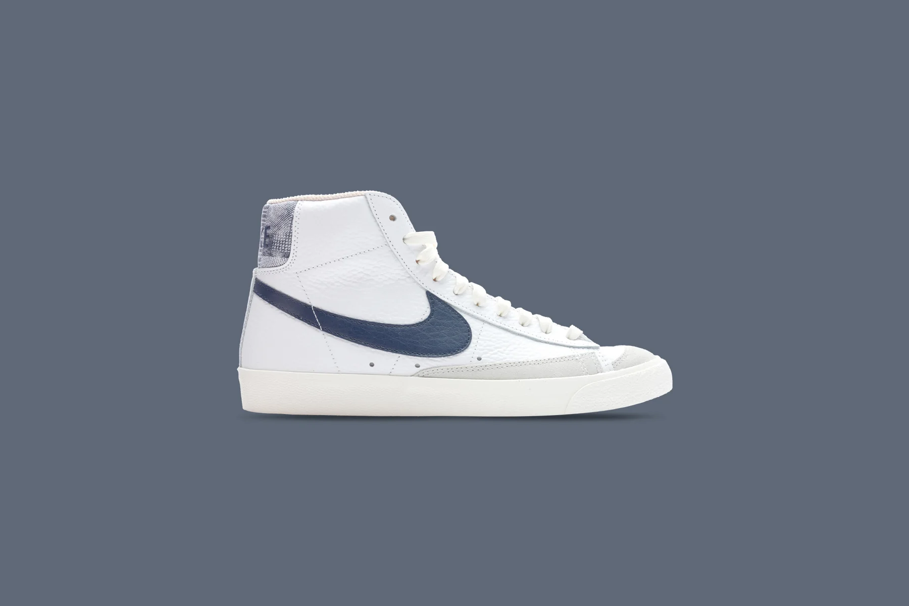 Blazer Mid '77 Washed Denim - White/Midnight Navy/Sail - Image 5