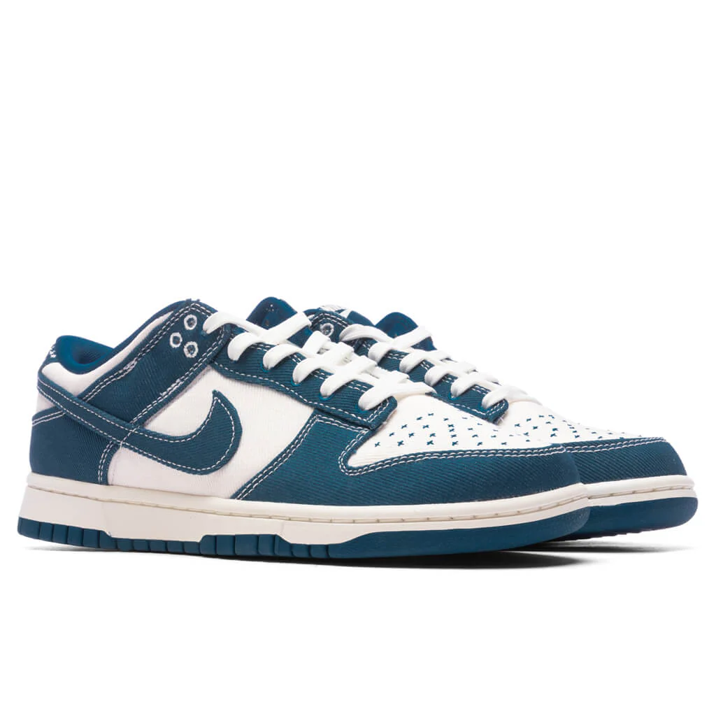 Dunk Low Retro SE - Summit White/Industrial Blue - Image 2
