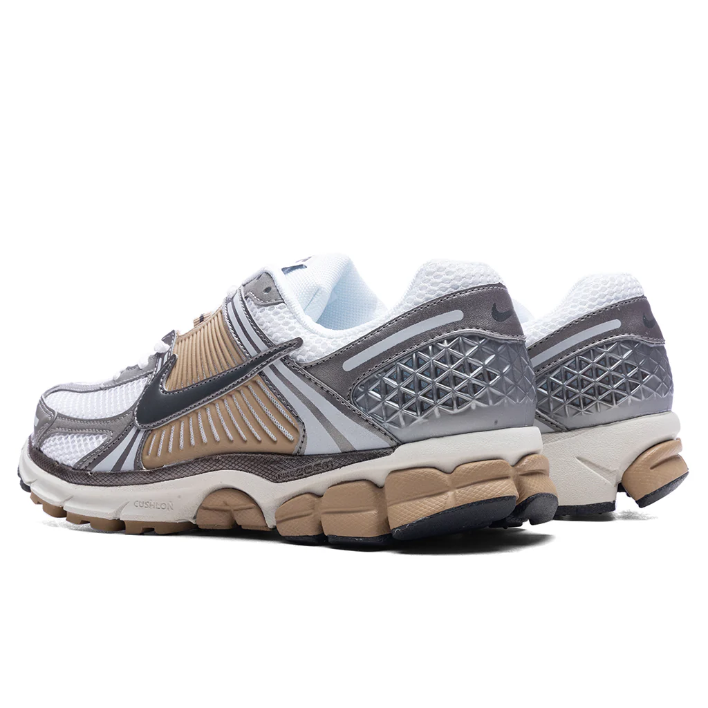 Zoom Vomero 5 - Metallic Pewter/Medium Ash/Parachute Beige - Image 3