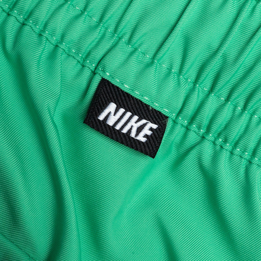 Sportswear Sport Essentials Woven Lined Flow Shorts - Spring Green/White - Image 3