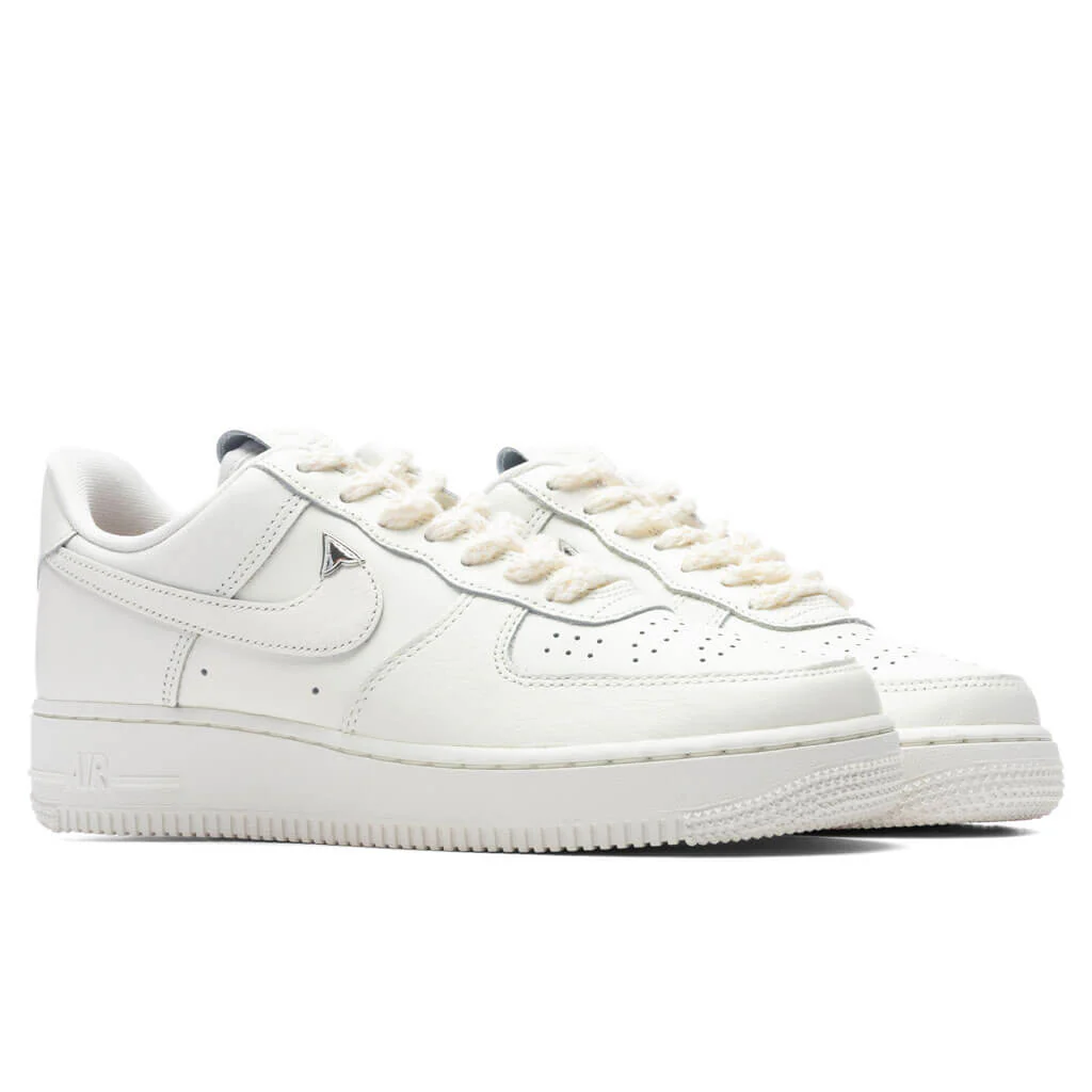 Women's Air Force 1 '07 LV8 - Sail/Metallic Silver - Image 2