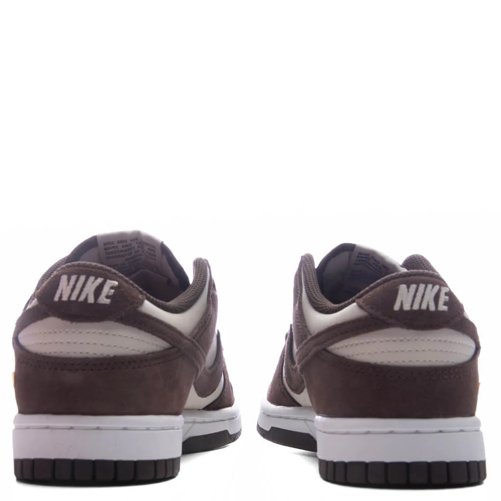 Women's Dunk Low SE - Light Orewood Brown/Baroque Brown/White - Image 4