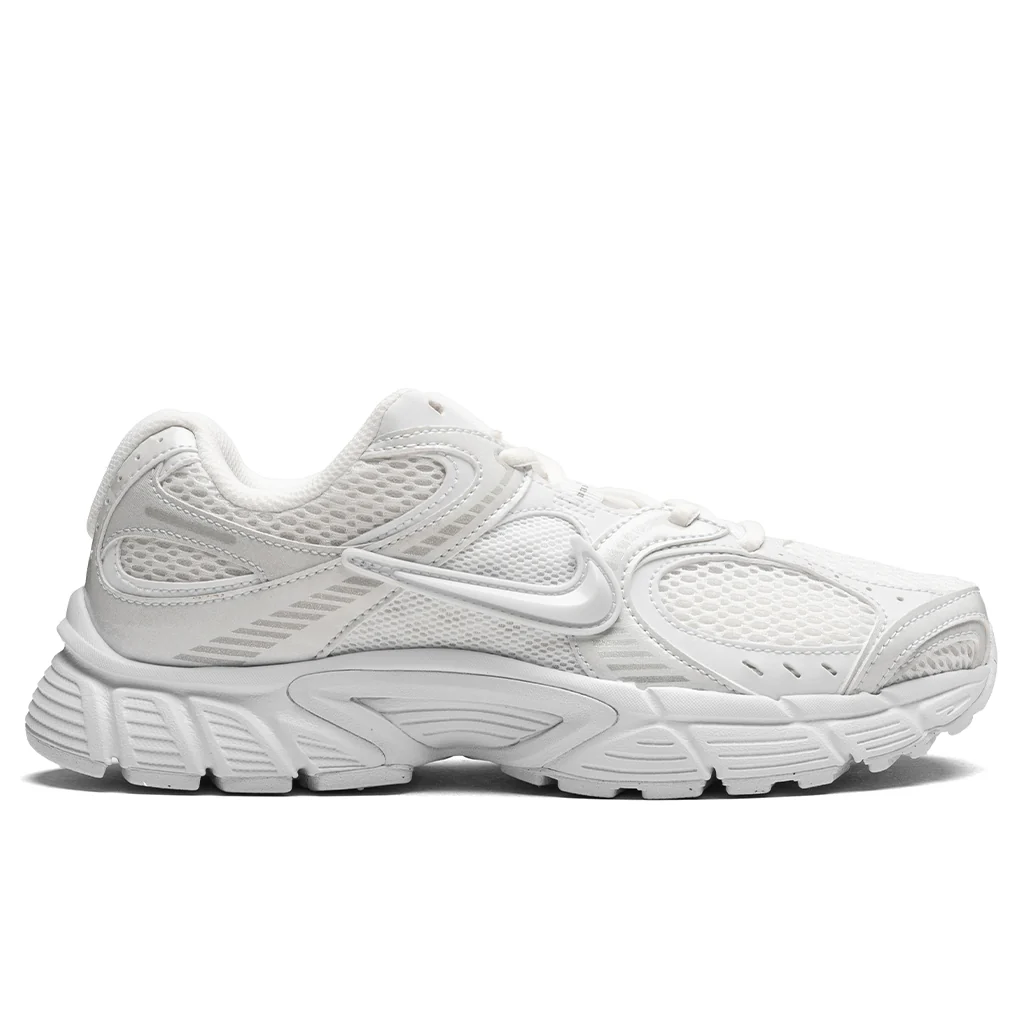 Women's V5 Runner - White/Black/Metallic Silver