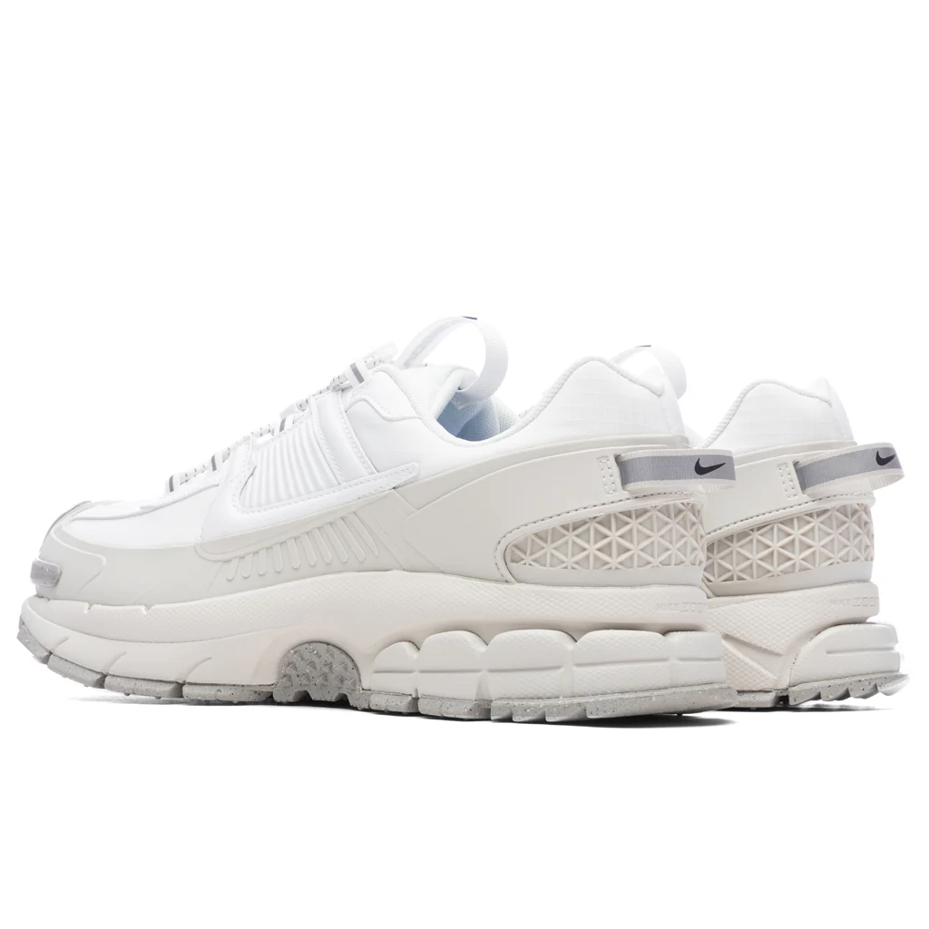 Zoom Vomero Roam - Summit White/Light Bone - Image 3
