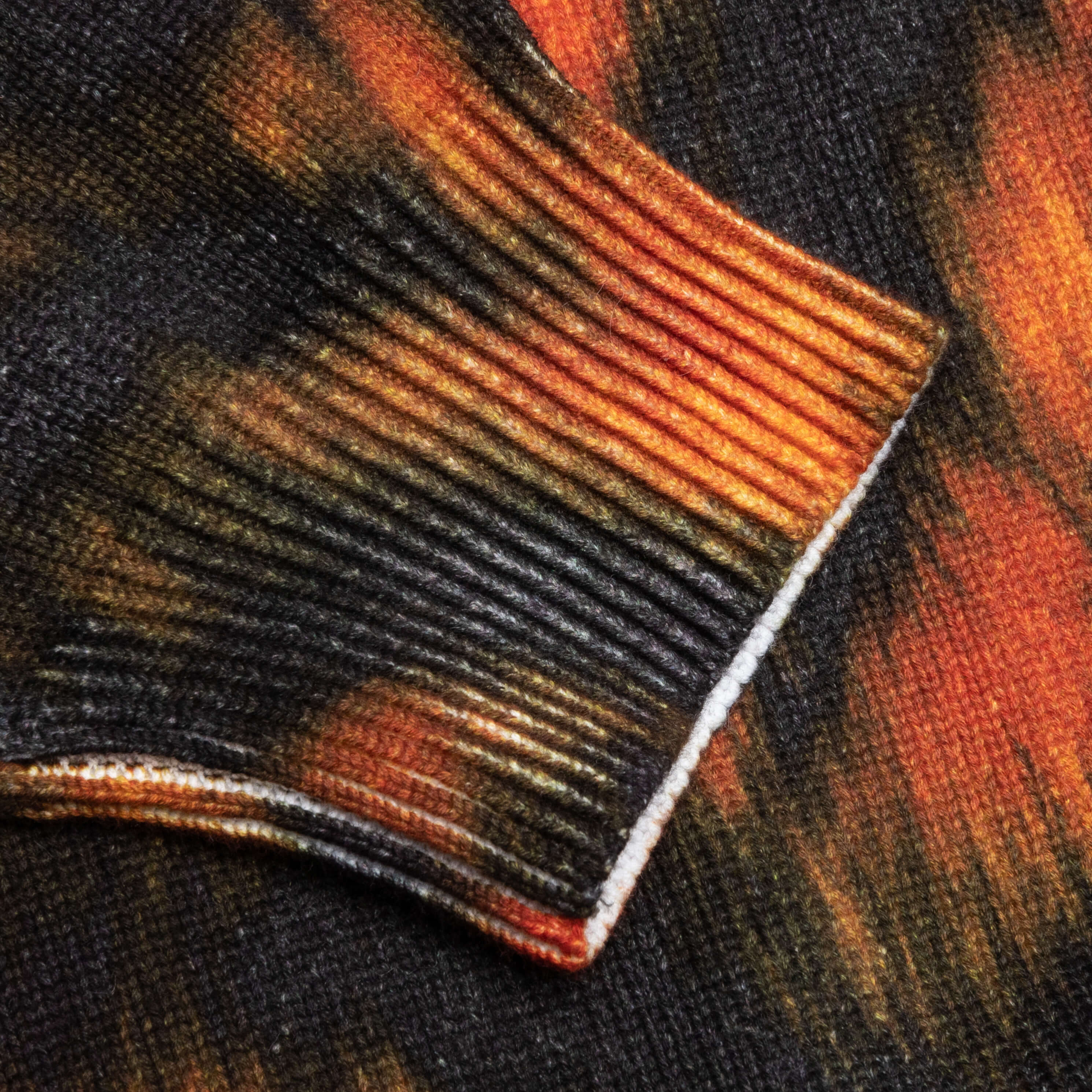 Printed Fur Sweater - Tiger - Image 4
