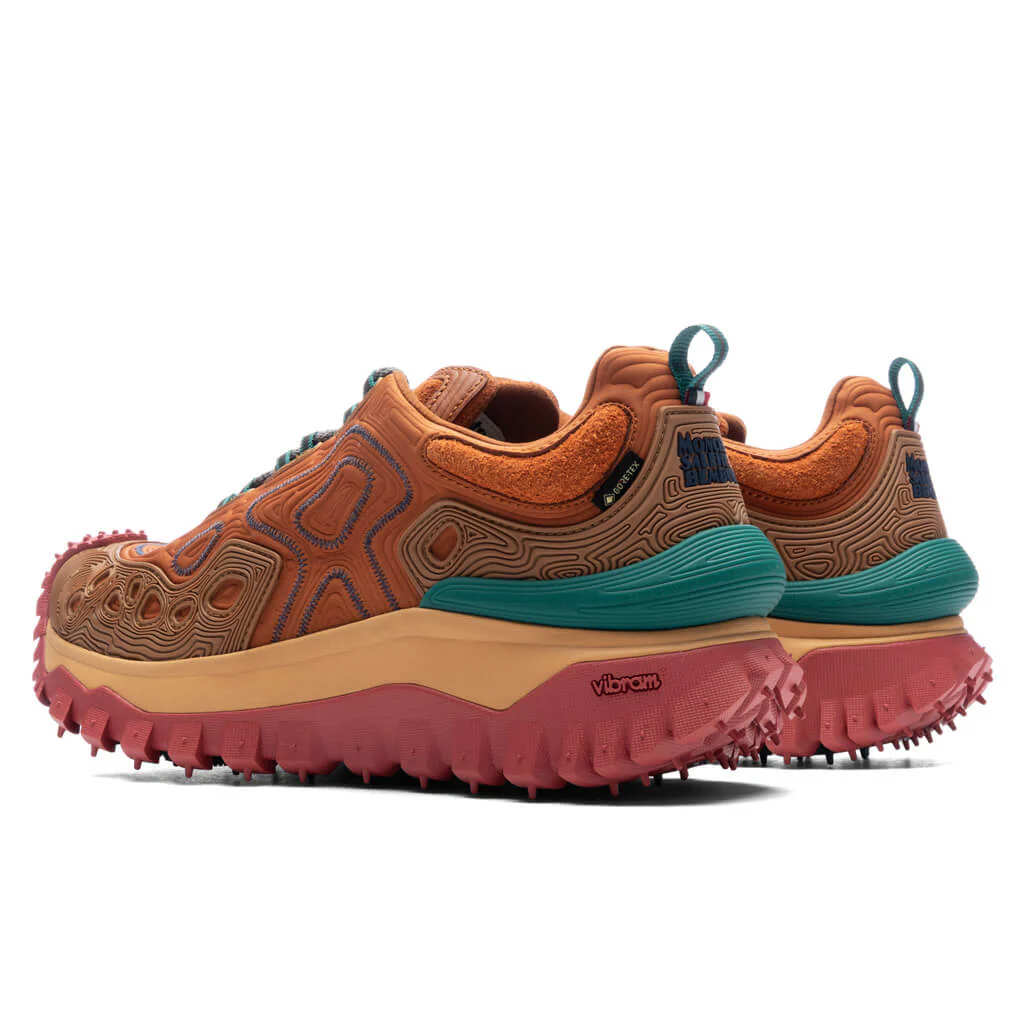 Moncler Genius x Salehe Bembury Trailgrip Grain Sneakers - Orange - Image 3