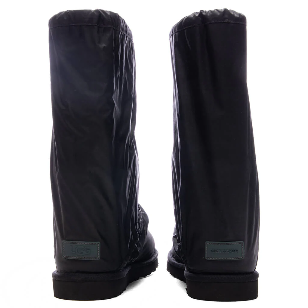 UGG x Reese Cooper Classic Mini - Black/Black - Image 4