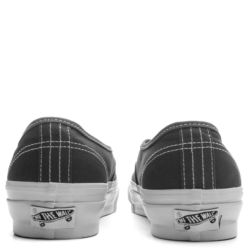 Authentic Reissue 44 LX - Gunmetal - Image 4